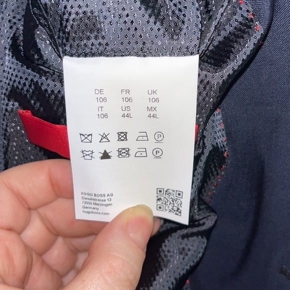 Hugo Boss Suit Jacket US 44L - Picture 3 of 7